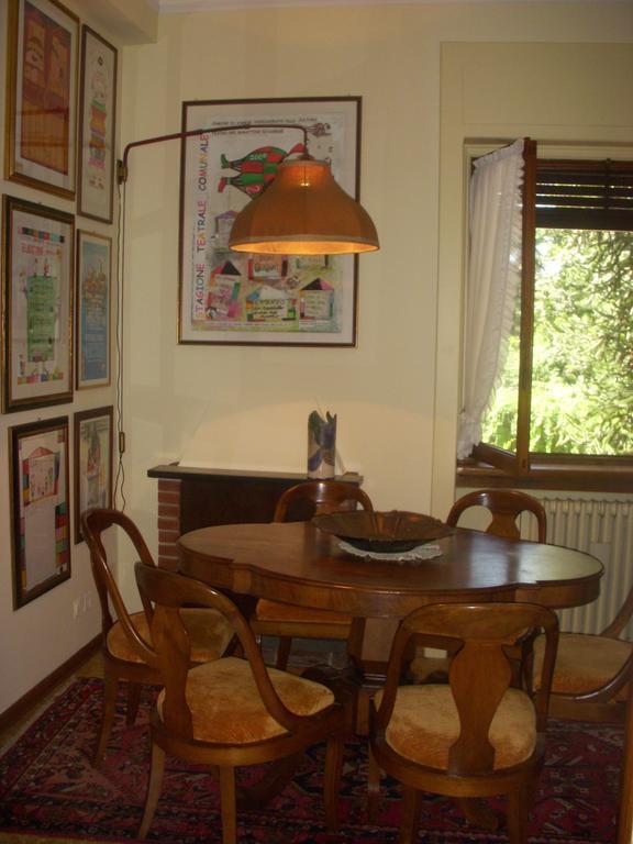 La Casa Creativa Bed and Breakfast Lomnago Værelse billede