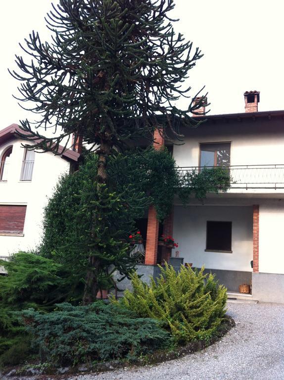 La Casa Creativa Bed and Breakfast Lomnago Værelse billede