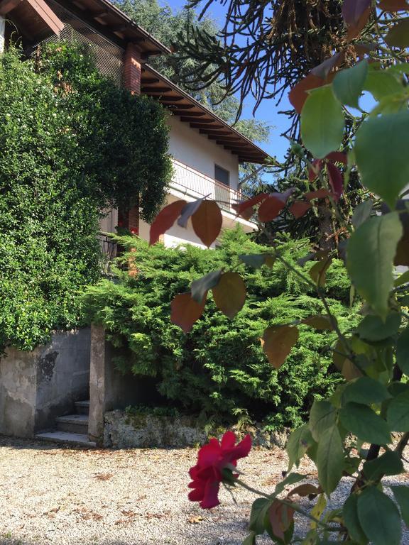 La Casa Creativa Bed and Breakfast Lomnago Eksteriør billede